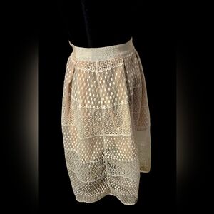 Gianni Bini White Lace Sheer Layered Skirt W/Beige Mini Liner Zipper Size Small